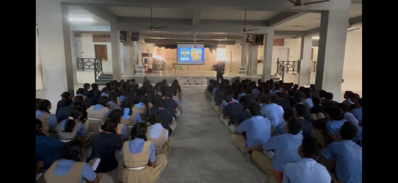 Full-house seminar on Viksit Bharat 2047
